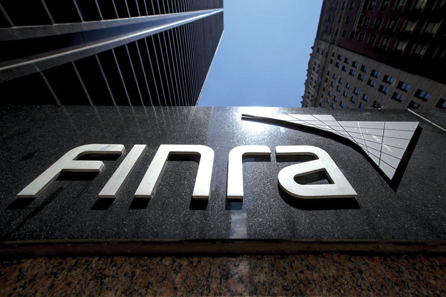 Finra запретила неявку бывшего представителя Cadaret Grant — InvestmentNews